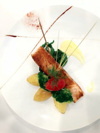 Salmon Run Restaurant